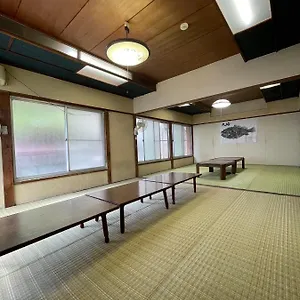 /