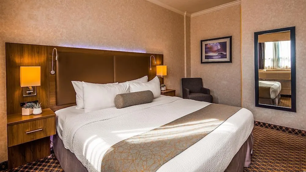 Best Western Plus Carlton Plaza Hotel Victoria
